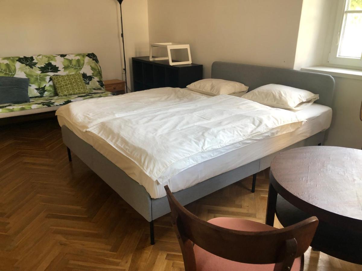Appartamento Orient Express Istanbul By Zazi Bratislava Esterno foto